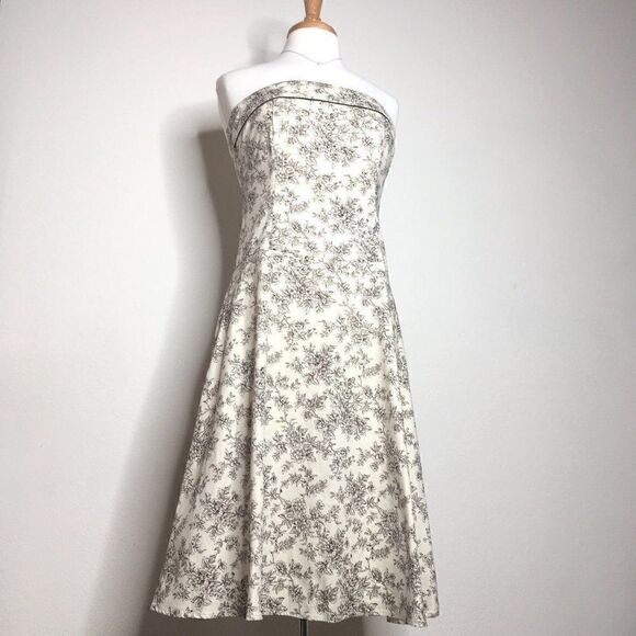 Just Choon Floral Print Fit & Flare Dress NWOT - Picture 1 of 8